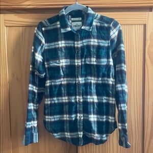 American Eagle Outfitters Ahh-Mazingly Soft Plaid Button Down Flannel Shirt